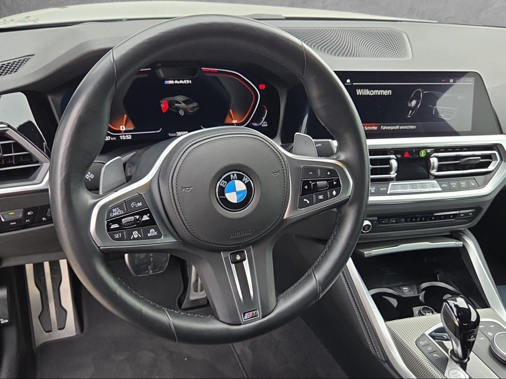 BMW M440