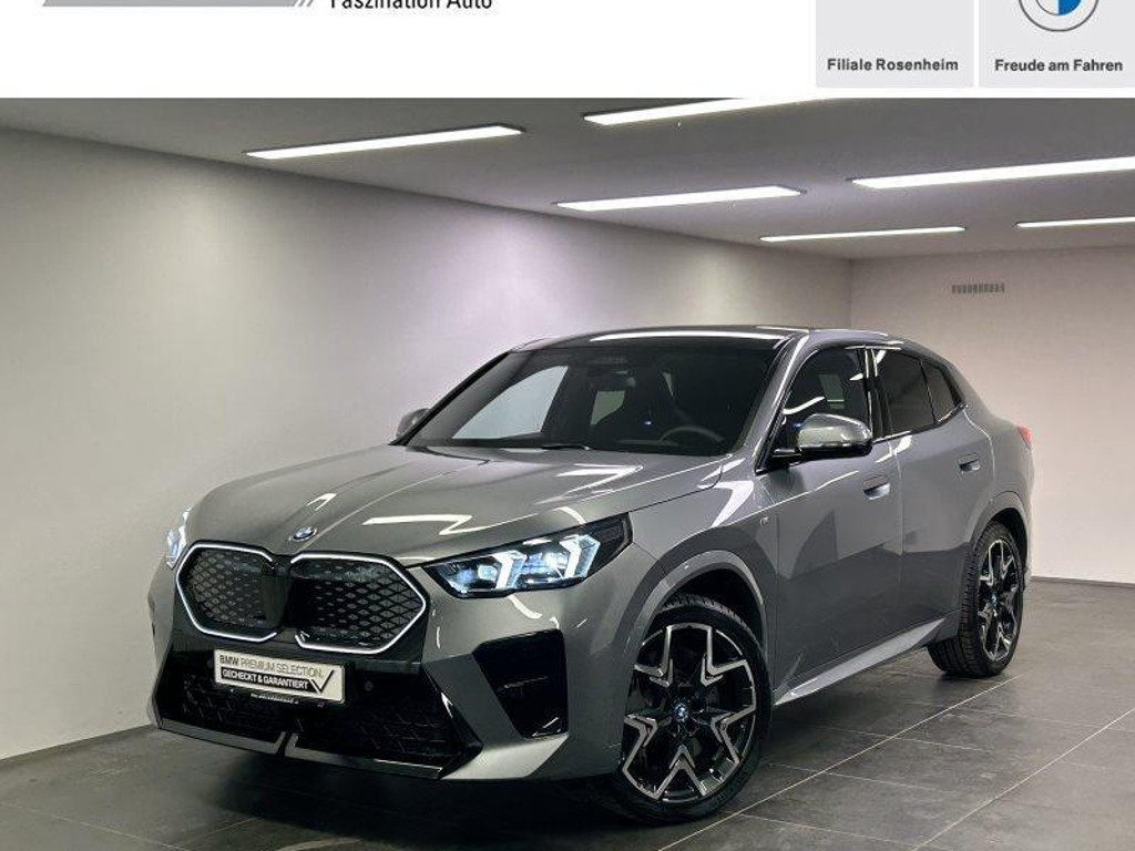 BMW iX2