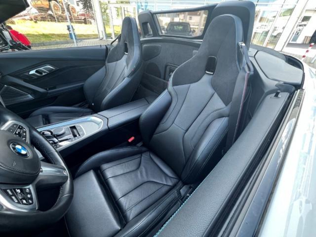 BMW Z4 2023 Benzine