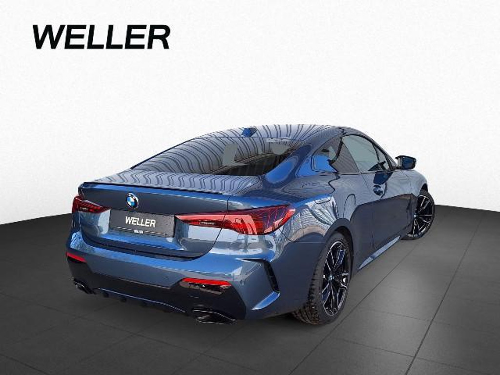 BMW M440