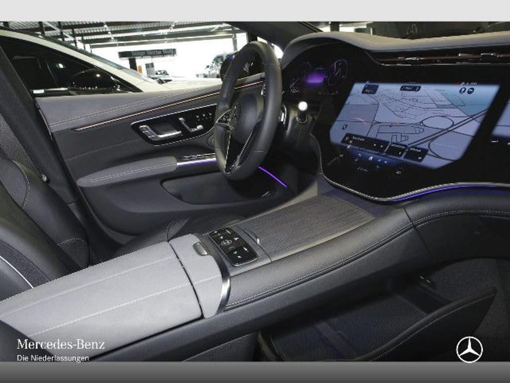 Mercedes-Benz EQS