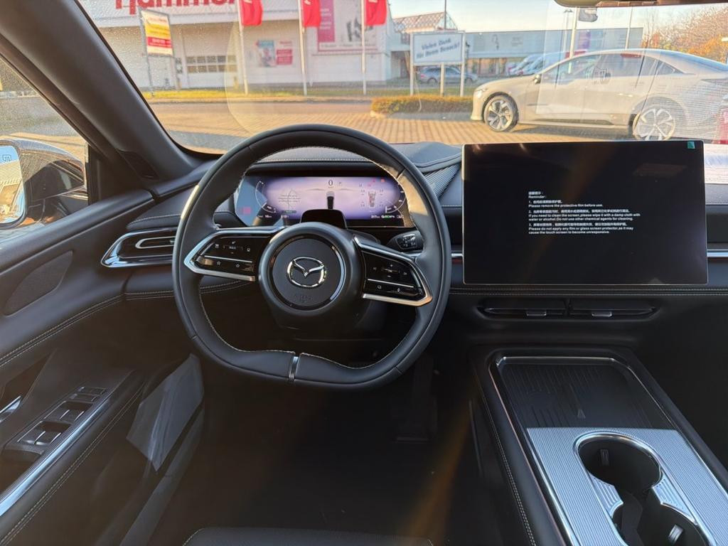 Mazda 6e