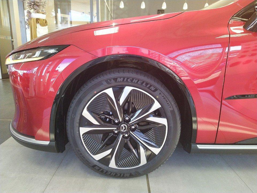 Mazda 6e
