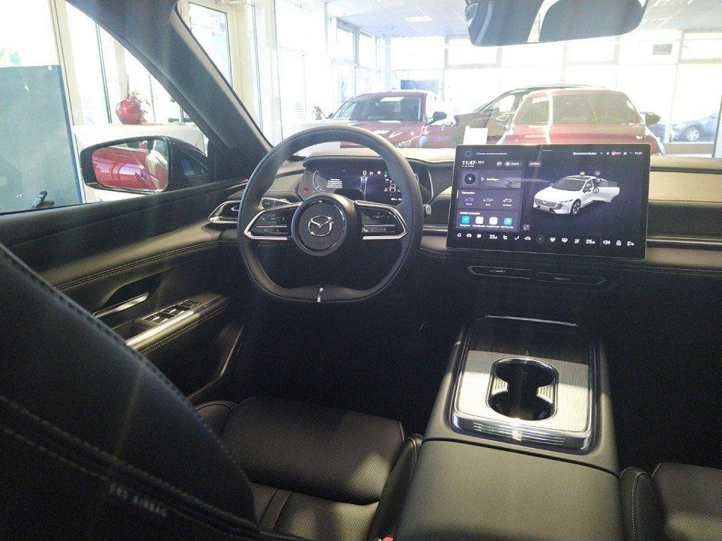 Mazda 6e