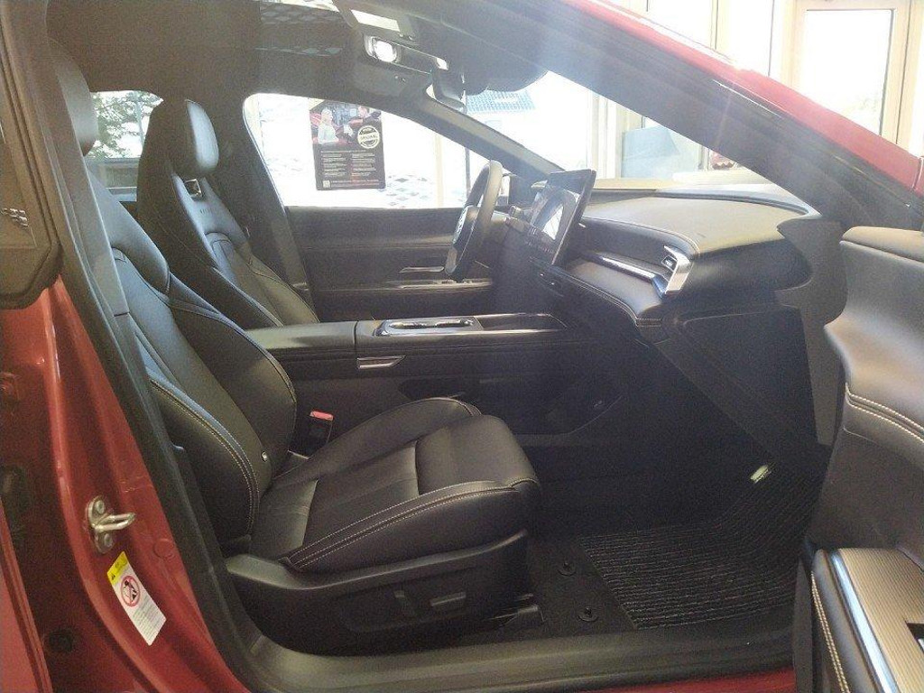 Mazda 6e