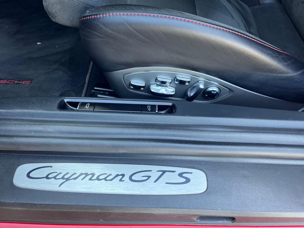 Porsche Cayman