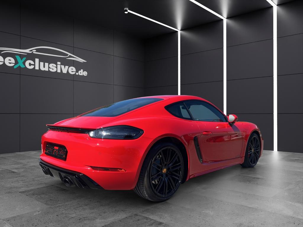 Porsche Cayman