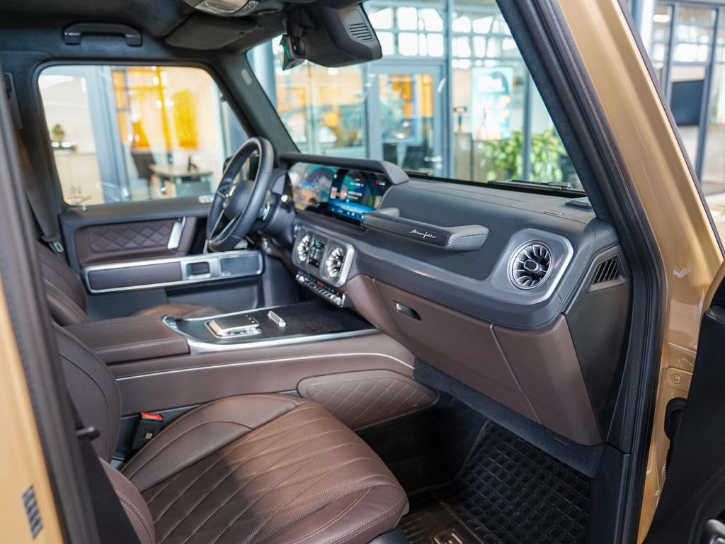 Mercedes-Benz G-Klasse