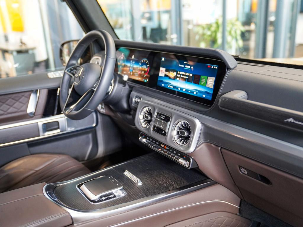 Mercedes-Benz G-Klasse