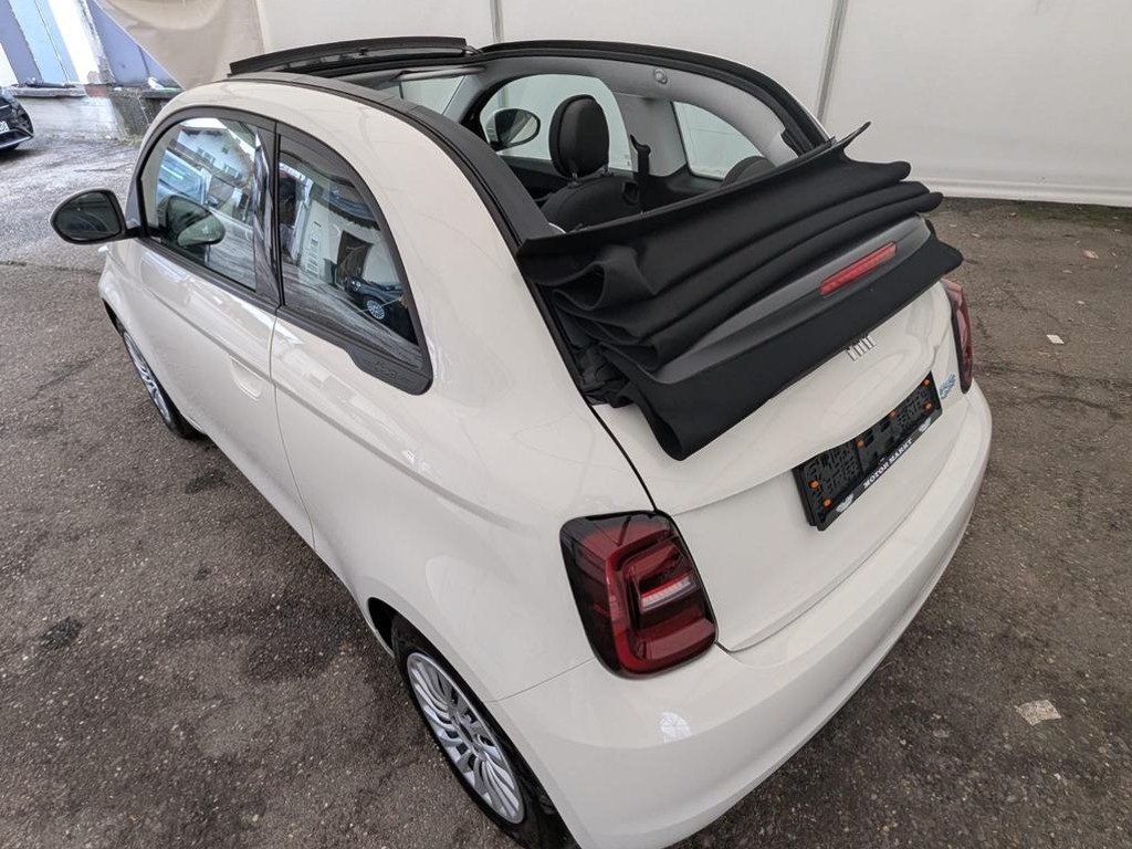Fiat 500e