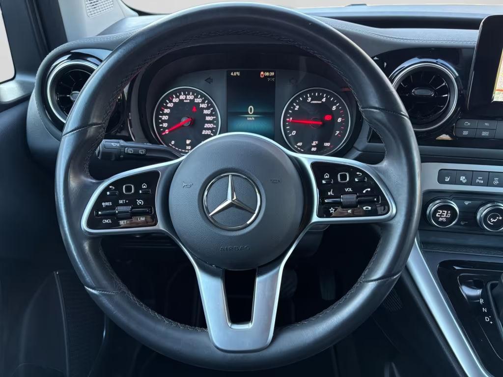 Mercedes-Benz T 180