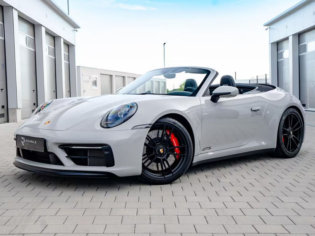 Porsche 911 2022 Benzine