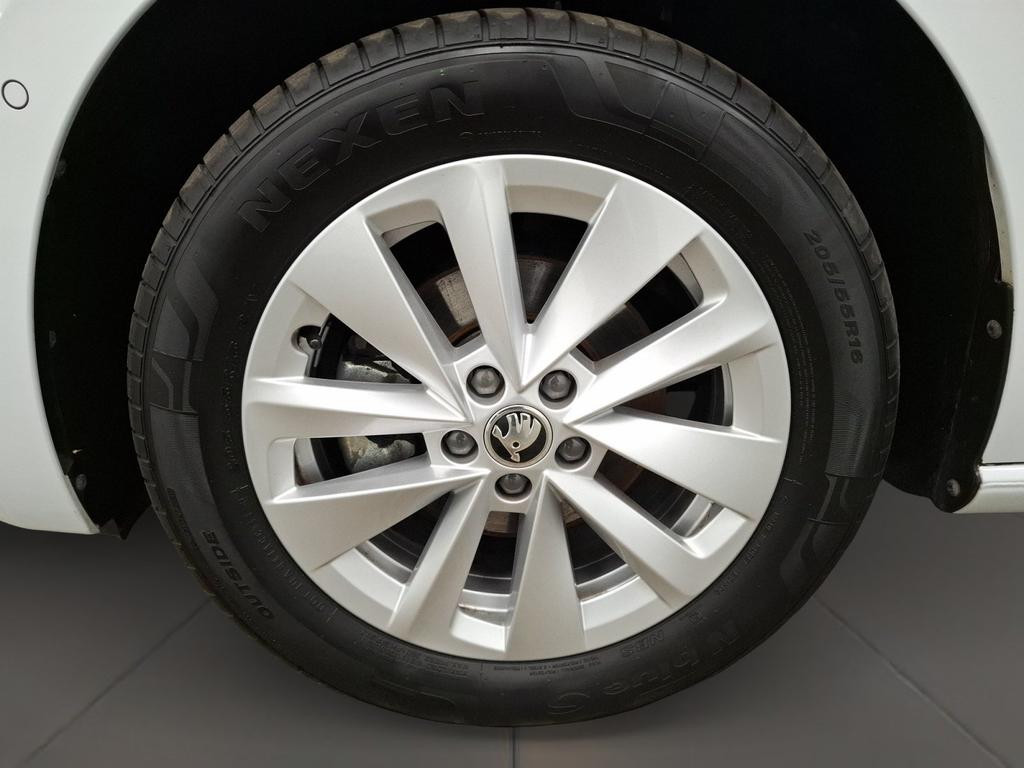 Skoda Scala