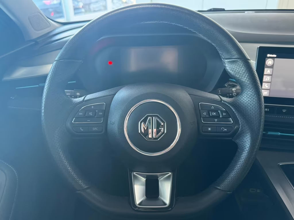 MG MG5