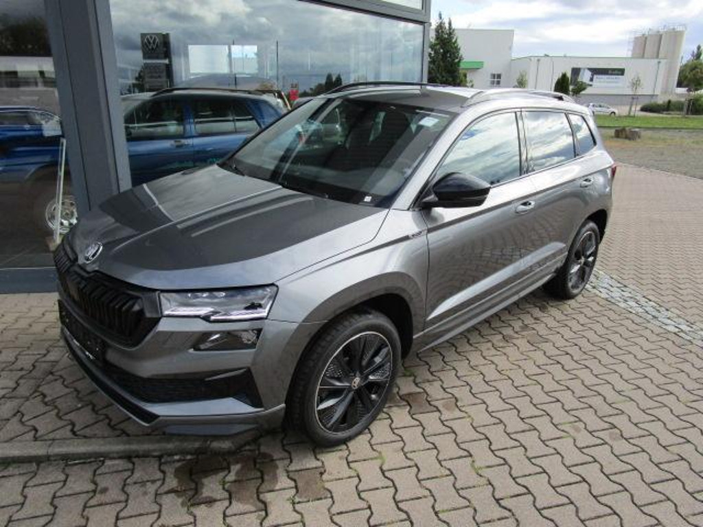 Skoda Karoq 2023 Benzine