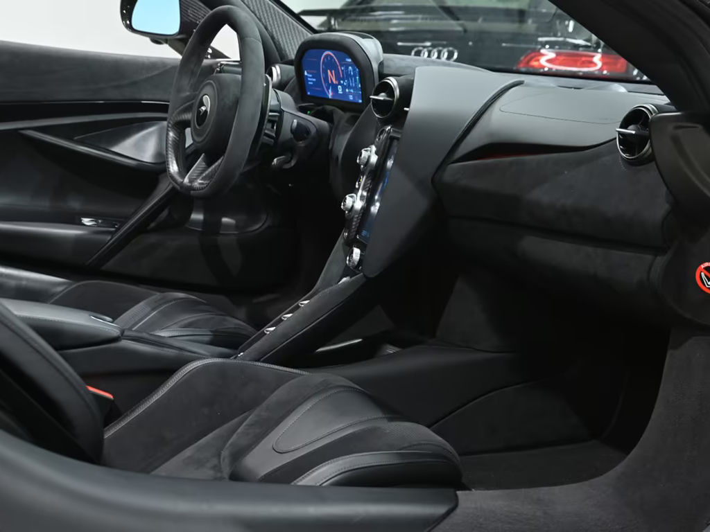 McLaren 720S