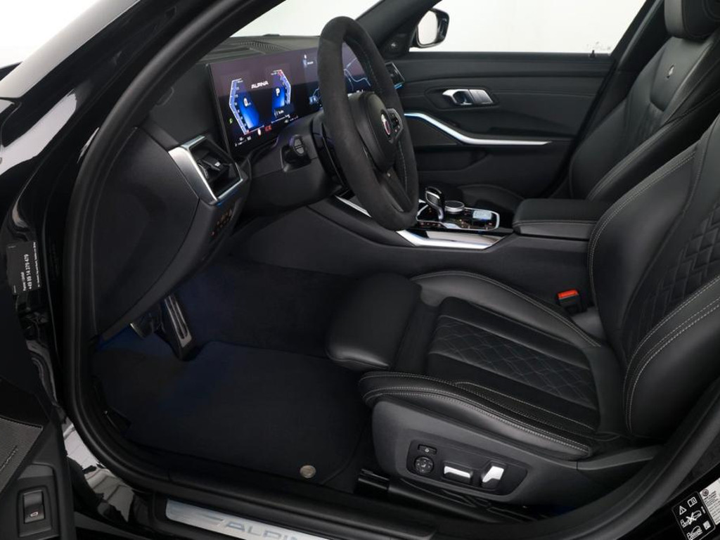 Alpina B3
