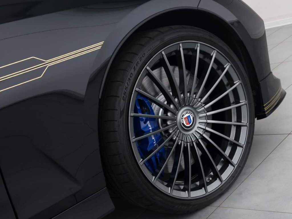 Alpina B3