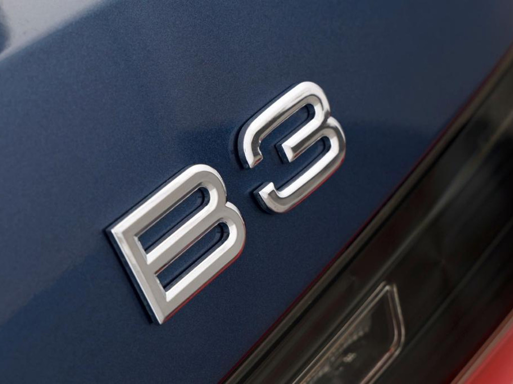 Alpina B3