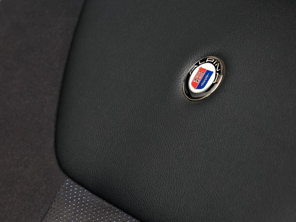 Alpina B3