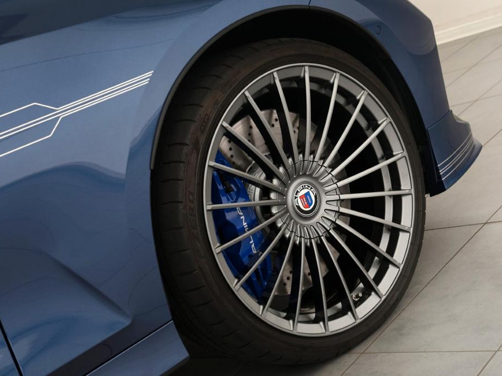Alpina B3