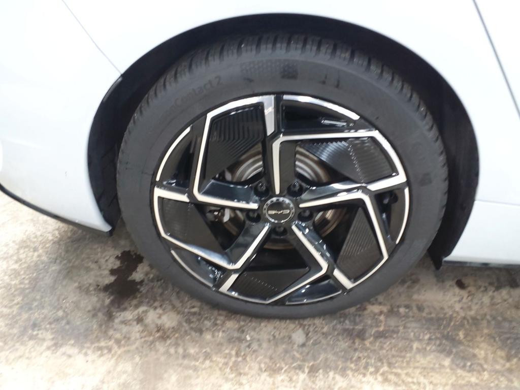BYD Seal