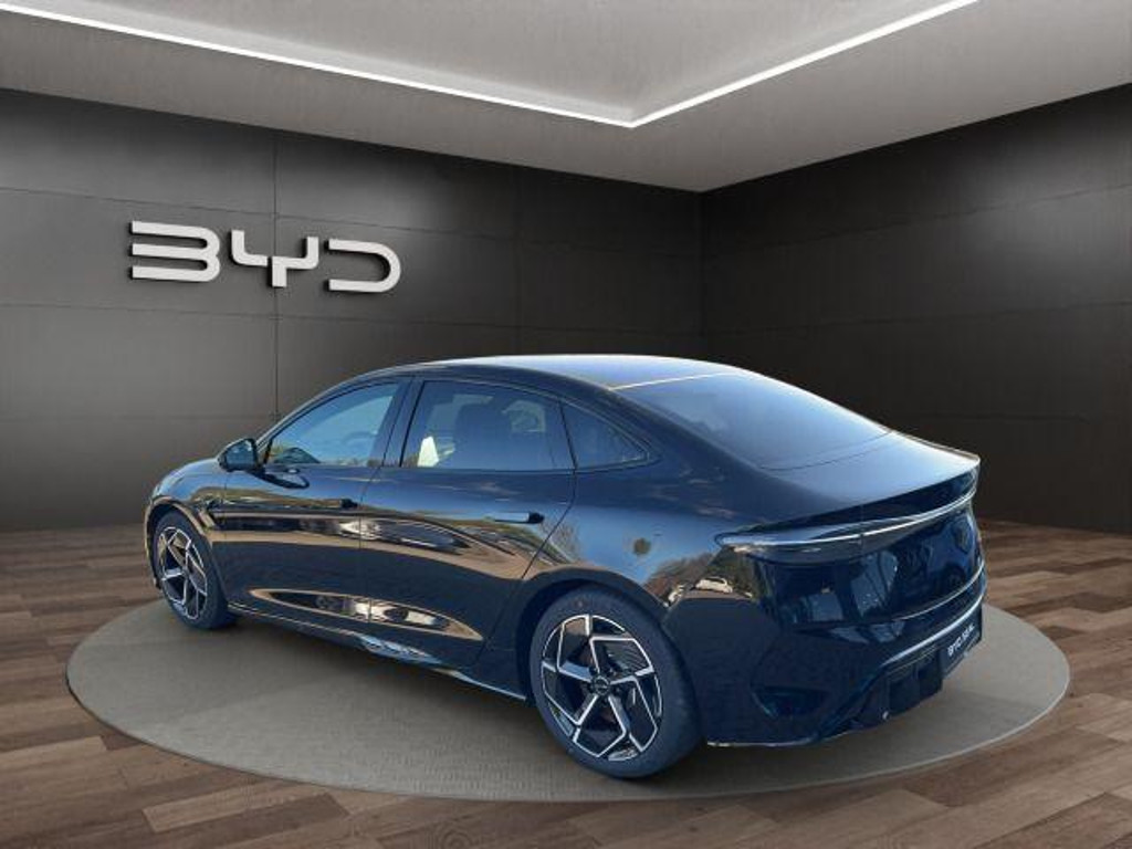 BYD Seal