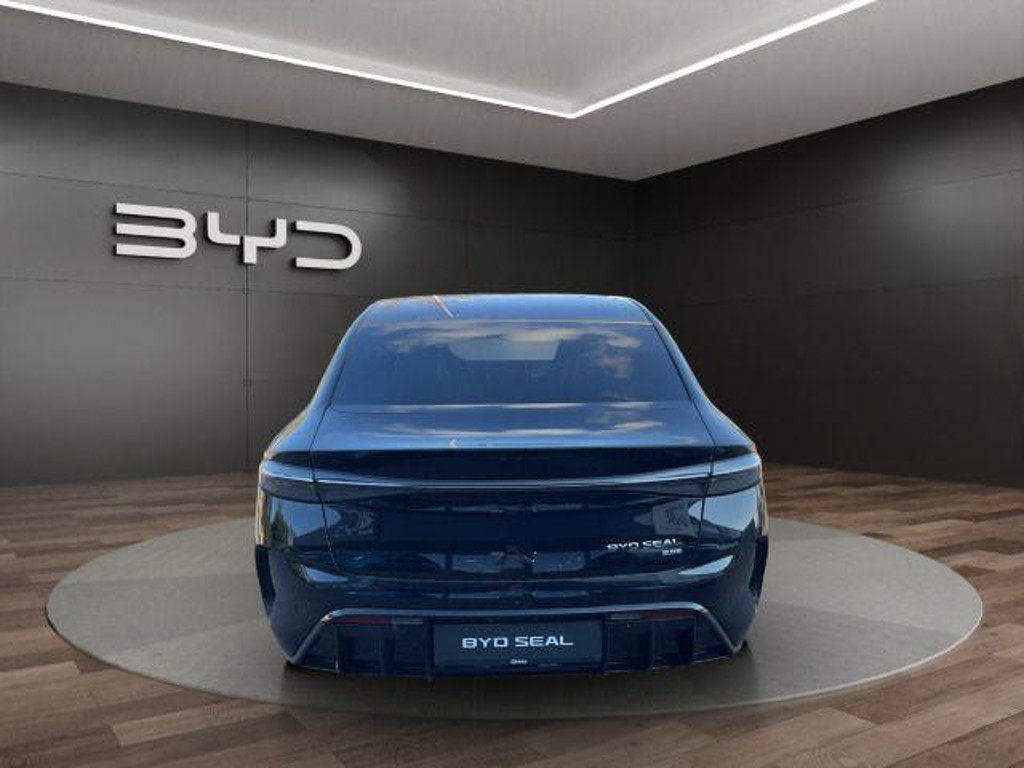 BYD Seal