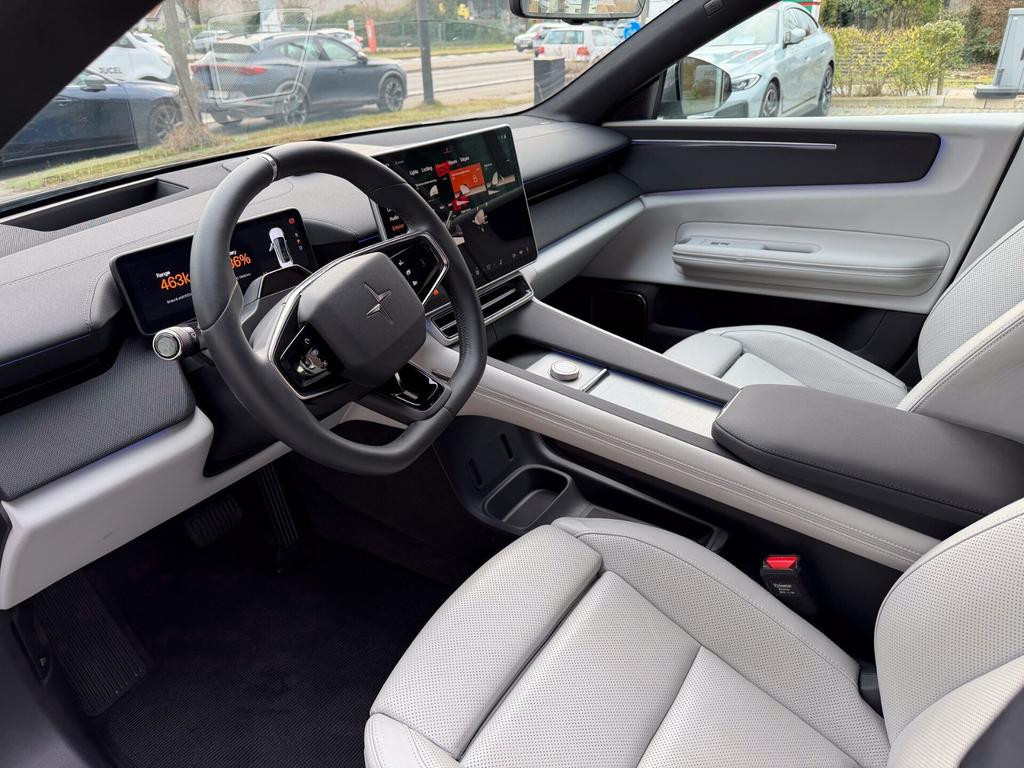 Polestar 4