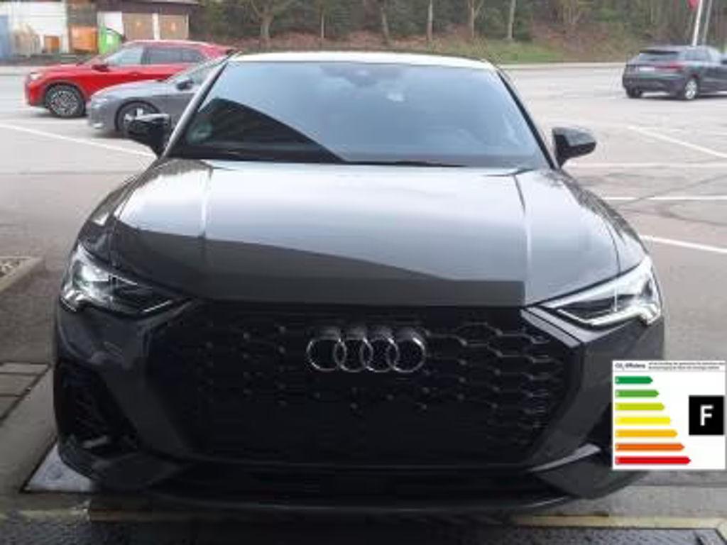 Audi Q3 2023 Benzine