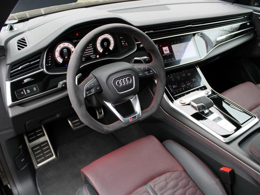 Audi RS Q8