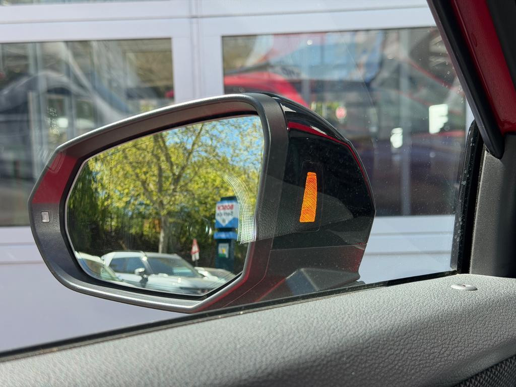 Audi SQ2