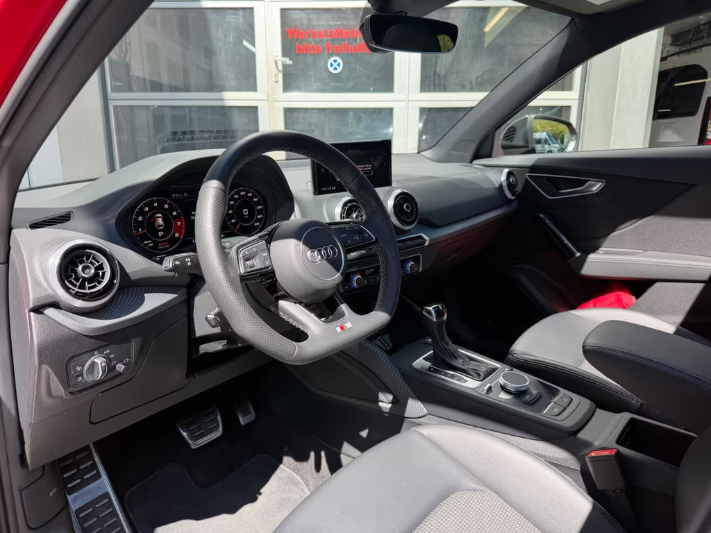Audi SQ2
