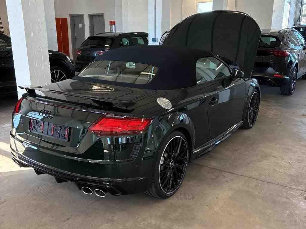 Audi TTS