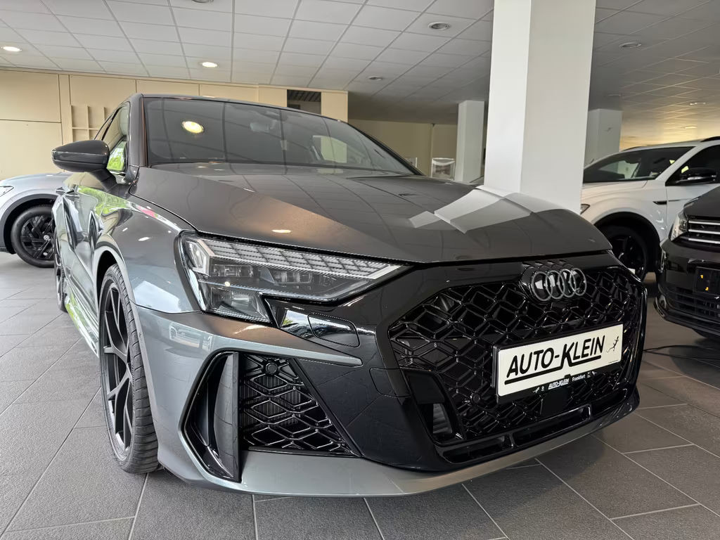 Audi RS3