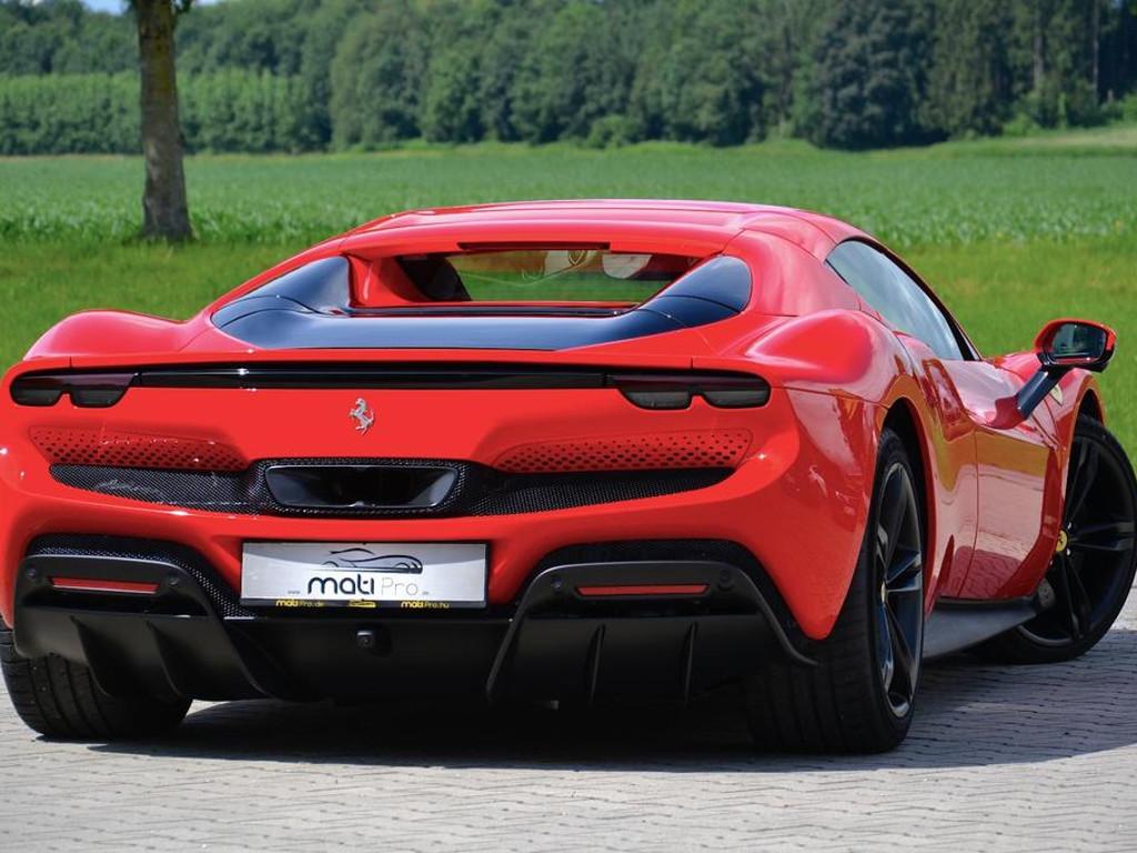 Ferrari 296 GTS