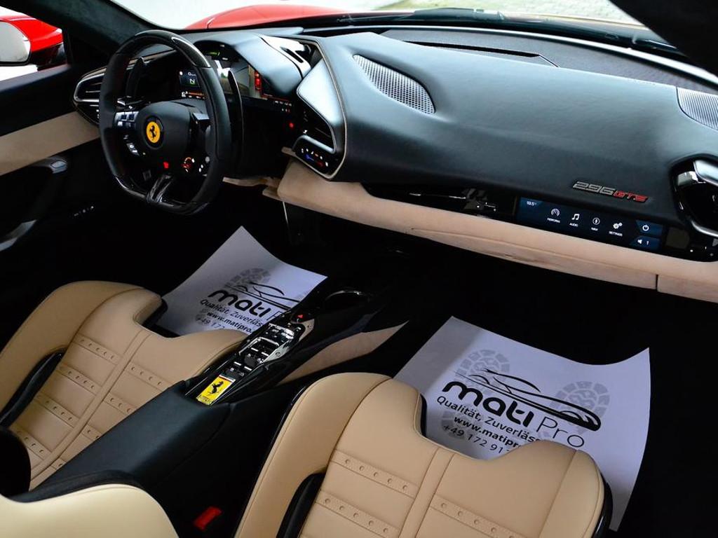 Ferrari 296 GTS