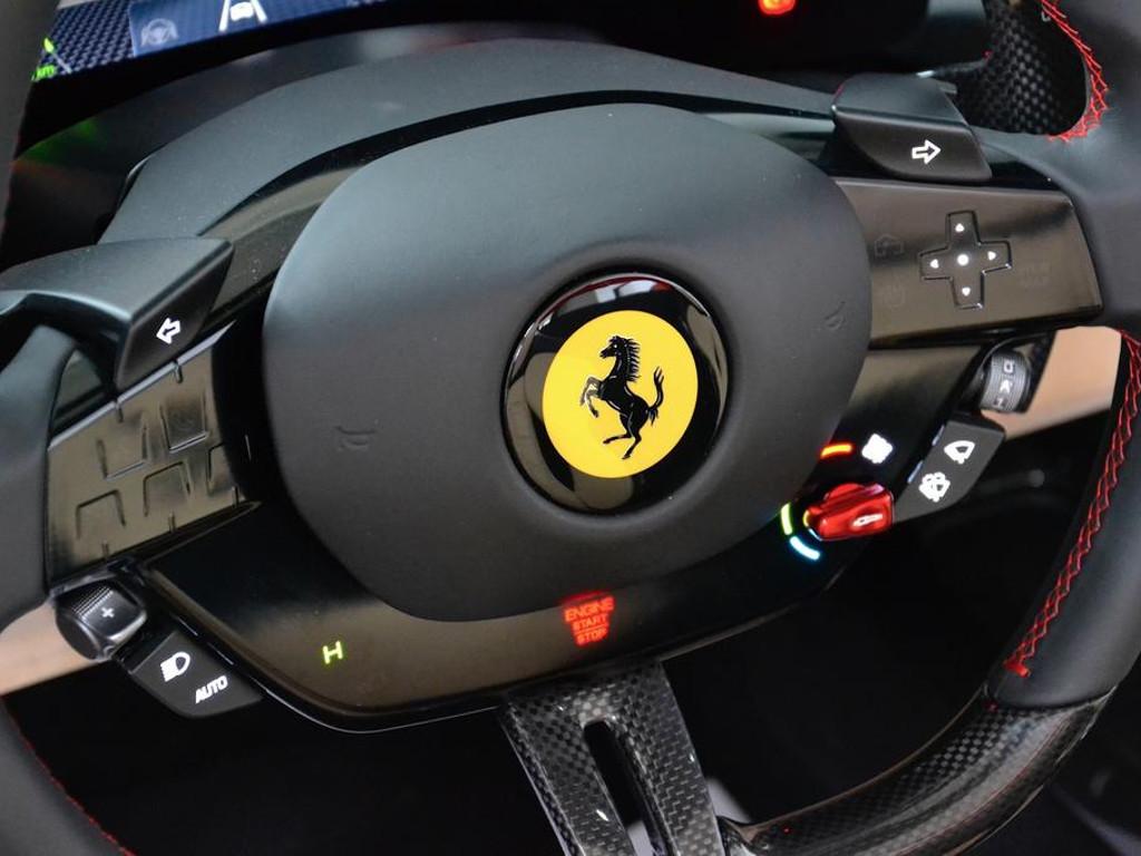 Ferrari 296 GTS
