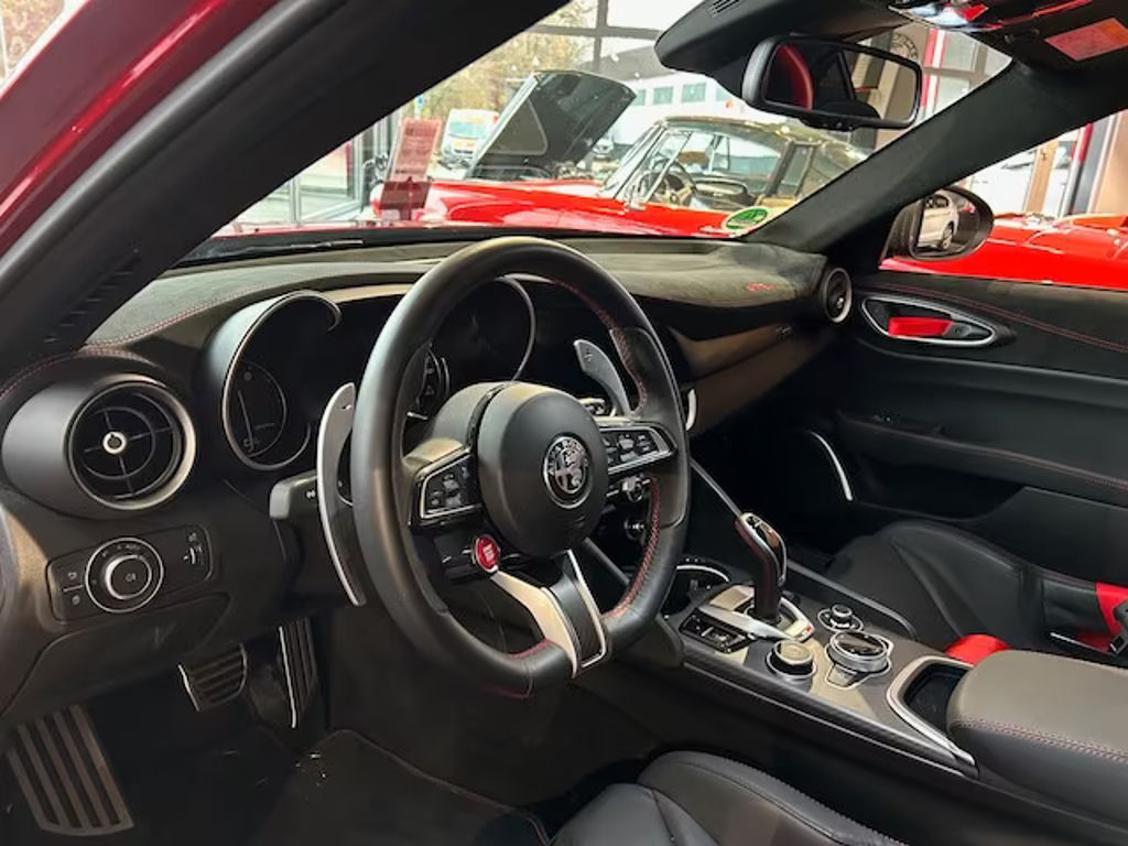 Alfa Romeo Giulia