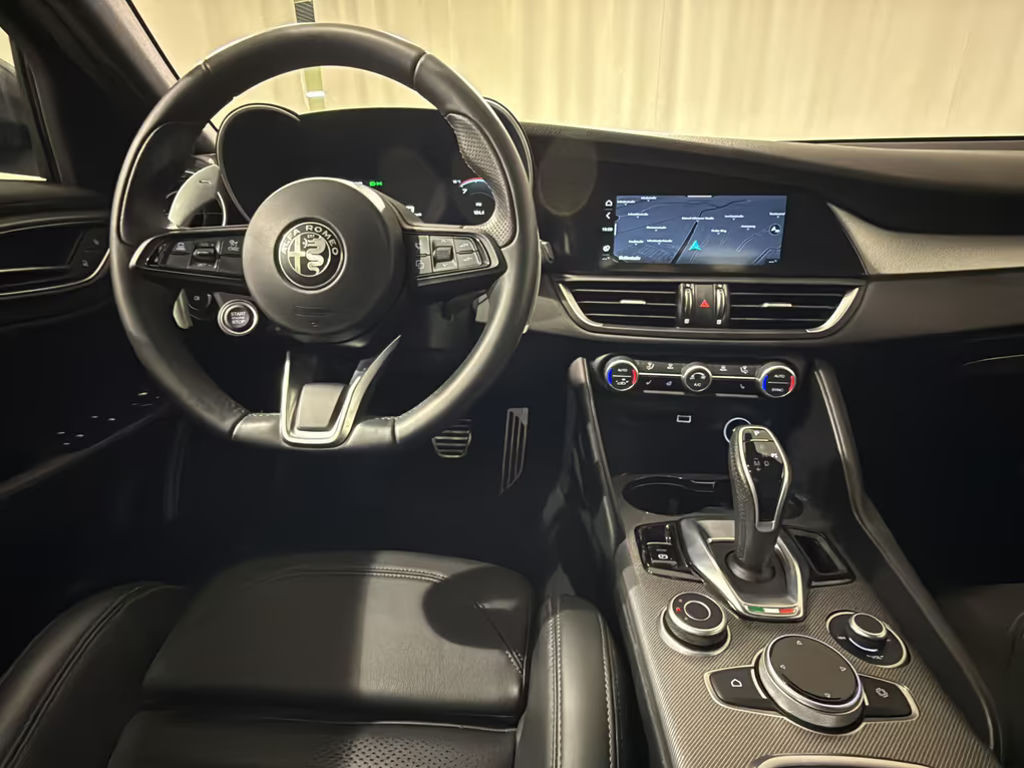 Alfa Romeo Giulia