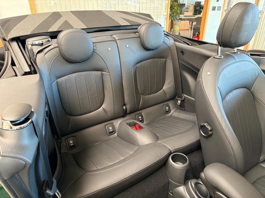 Mini John Cooper Works Cabrio