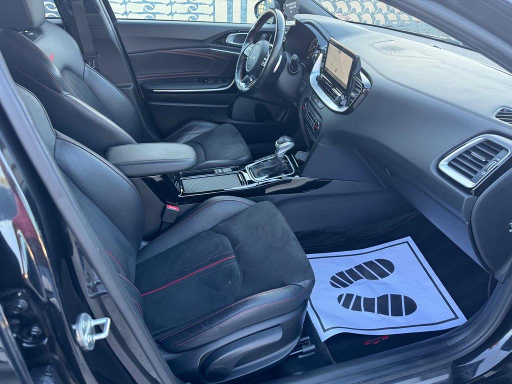 Kia ProCeed