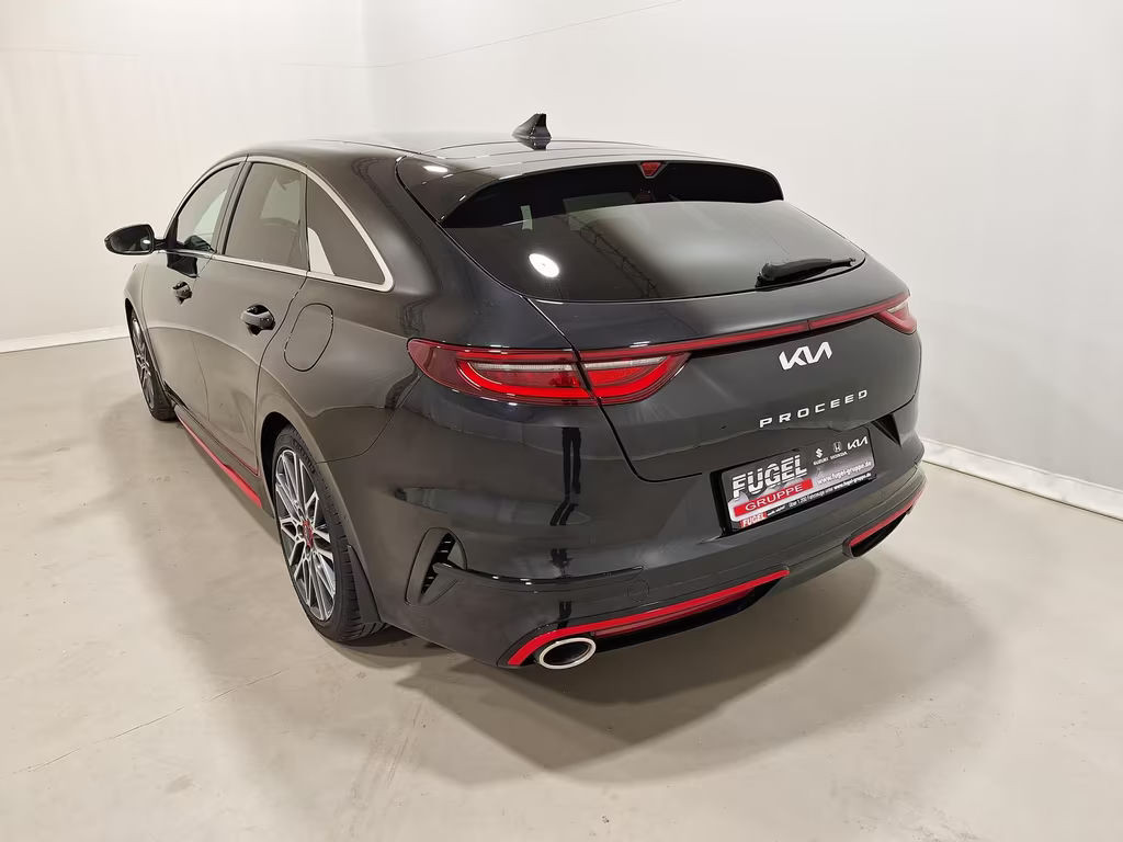 Kia ProCeed