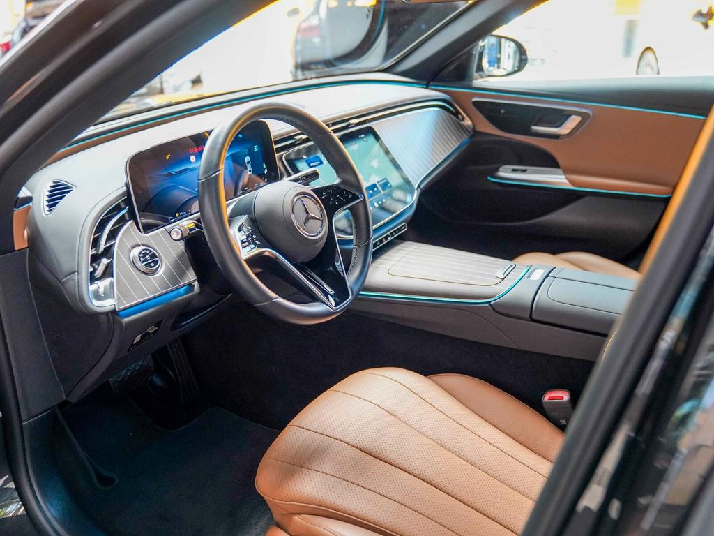 Mercedes-Benz E-Klasse