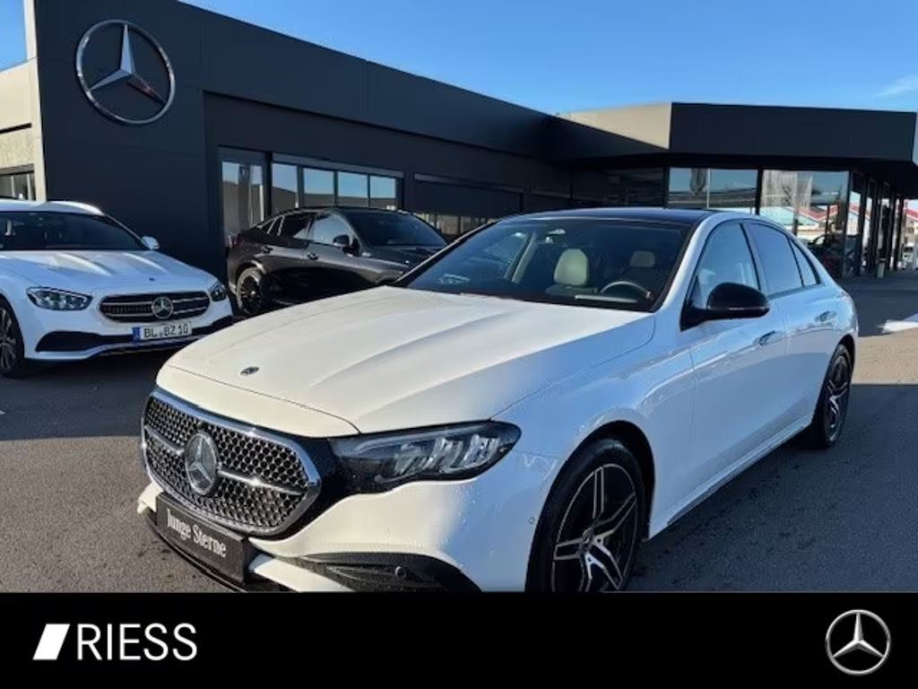 Mercedes-Benz E-Klasse 2024 Hybride Benzine