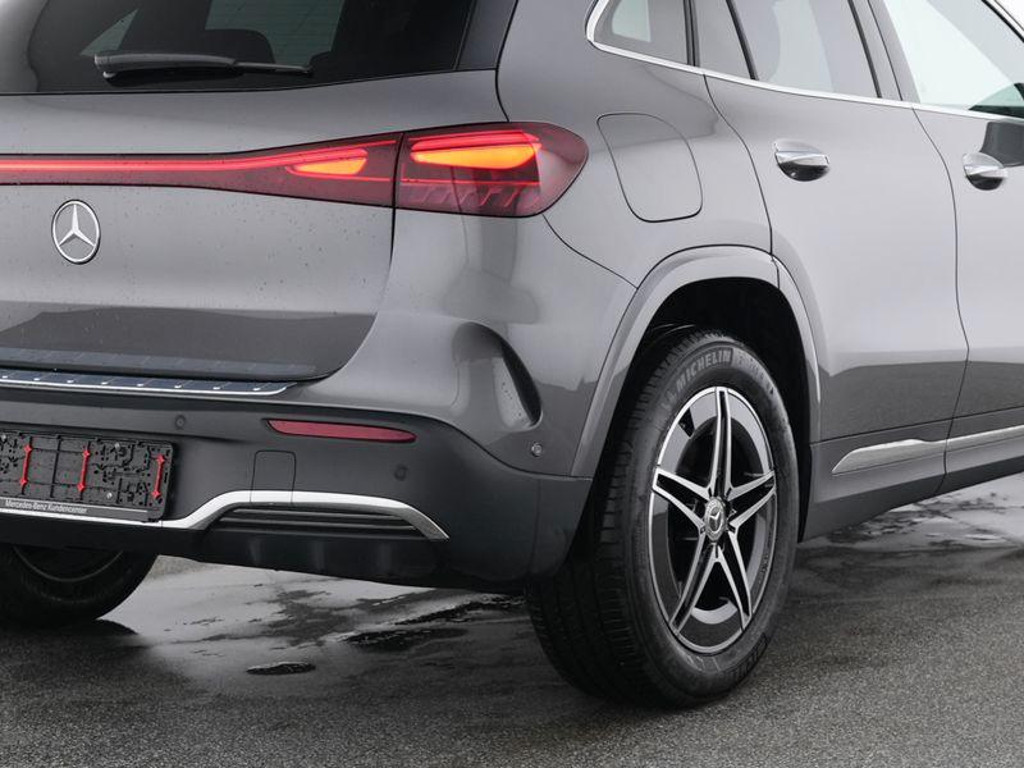 Mercedes-Benz EQA