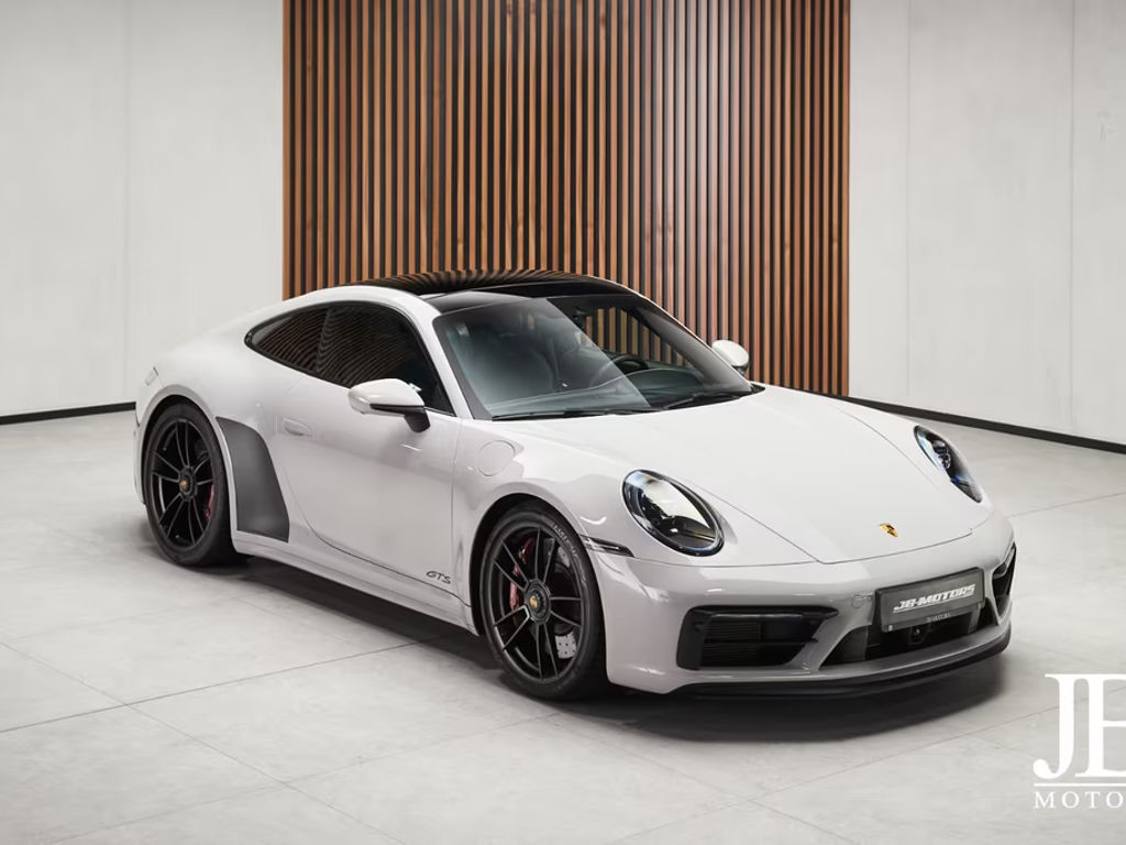 Porsche 911 2022 Benzine