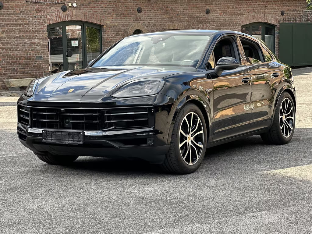 Porsche Cayenne 2023 Hybride Benzine