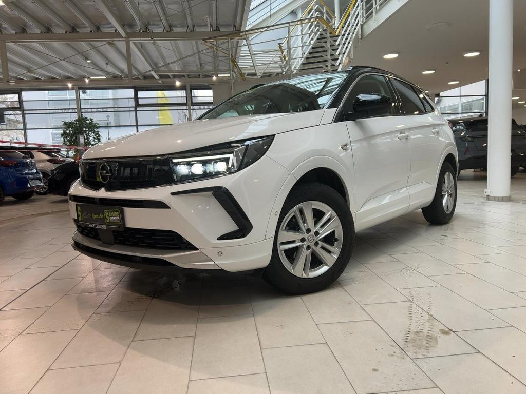 Opel Grandland 2023 Benzine