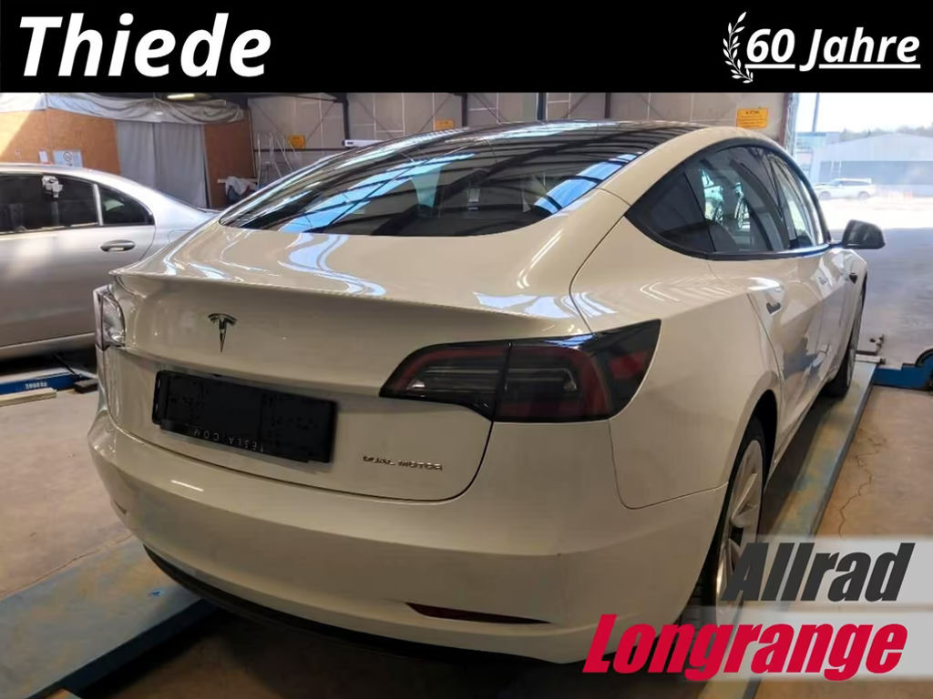 Tesla Model 3 2023 Elektrisch